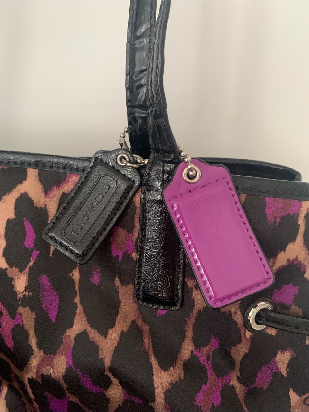 Purse | Coach | Purple Cheetah print - Picture 7 of 9